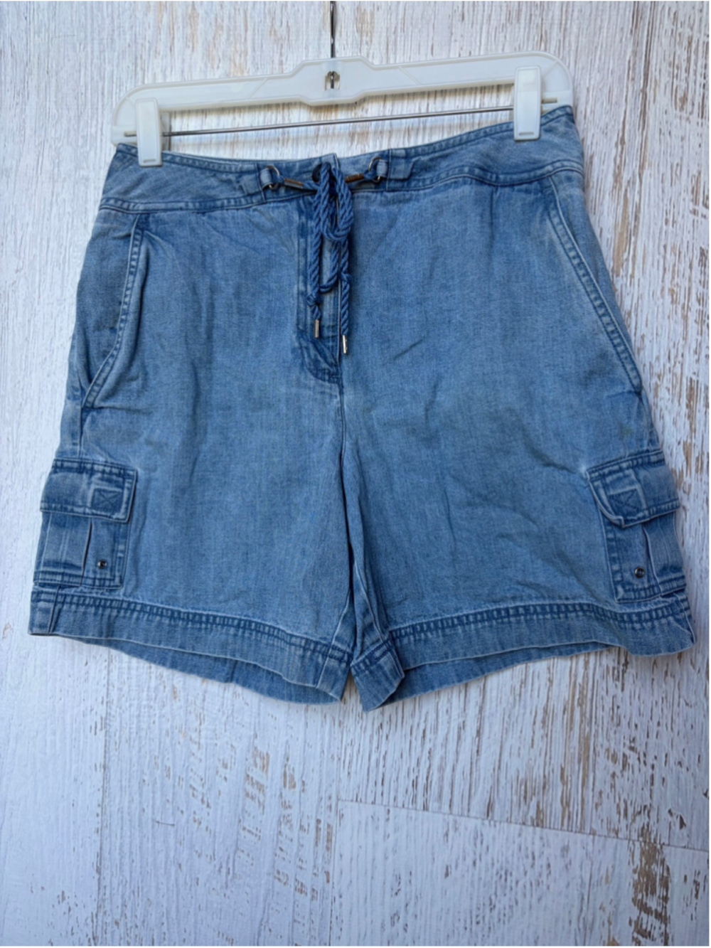 Women's Talbots Denim Cargo Shorts Size 8 Blue